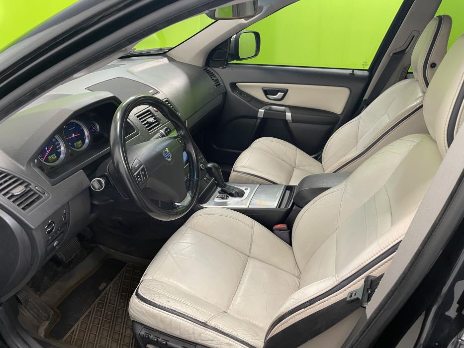 Volvo XC90 2010