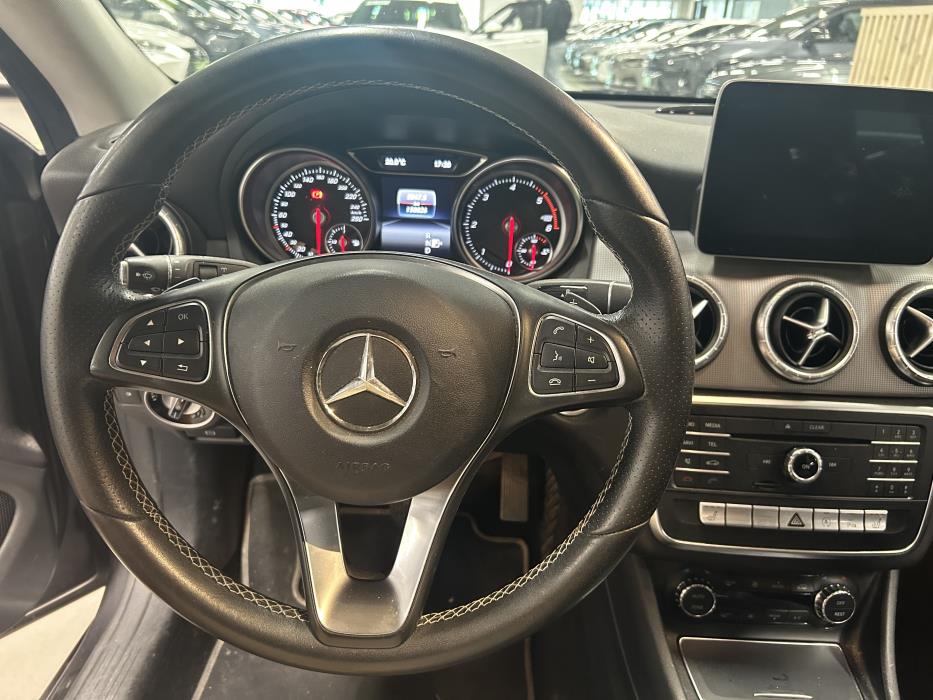 Mercedes-Benz CLA 2017