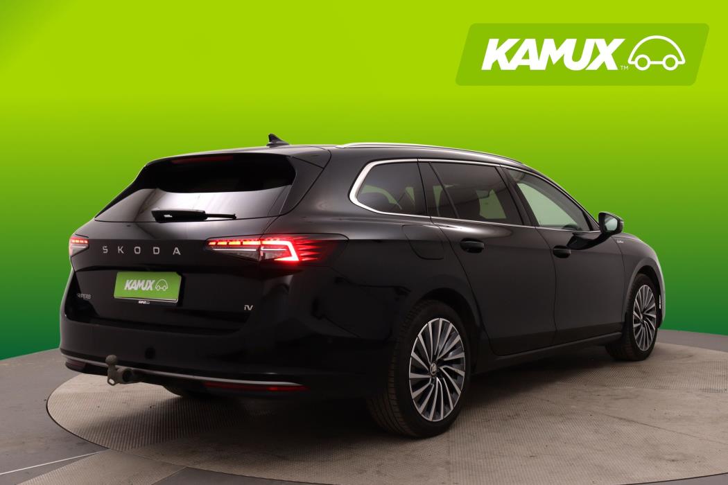 Skoda Superb 2025