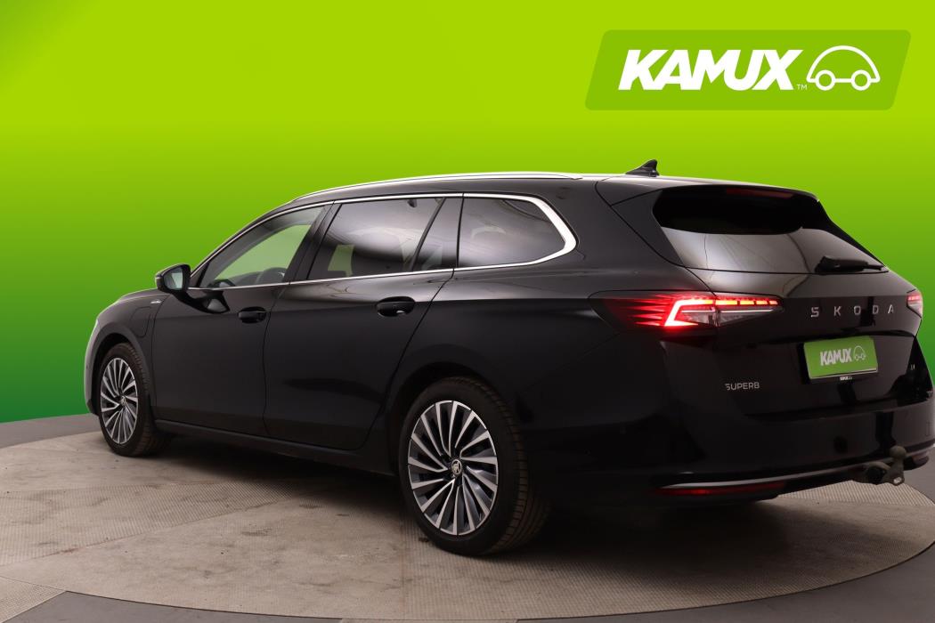 Skoda Superb 2025