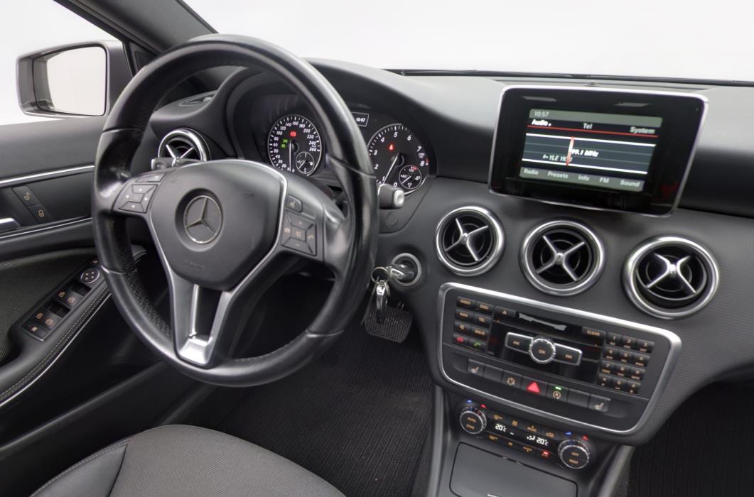 Mercedes-Benz A 2015
