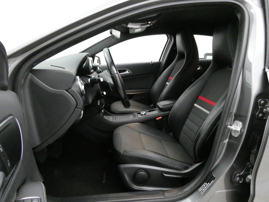 Mercedes-Benz A 2015