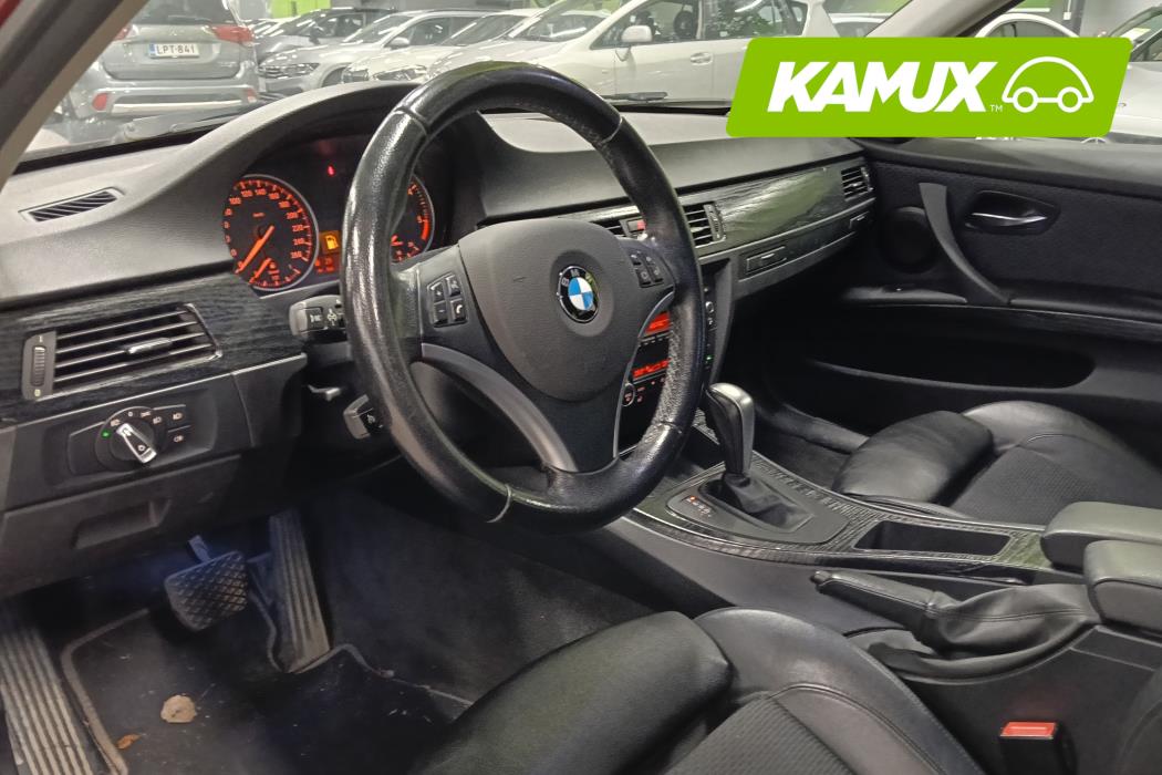 BMW 318 2011