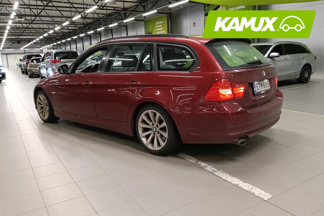BMW 318 2011