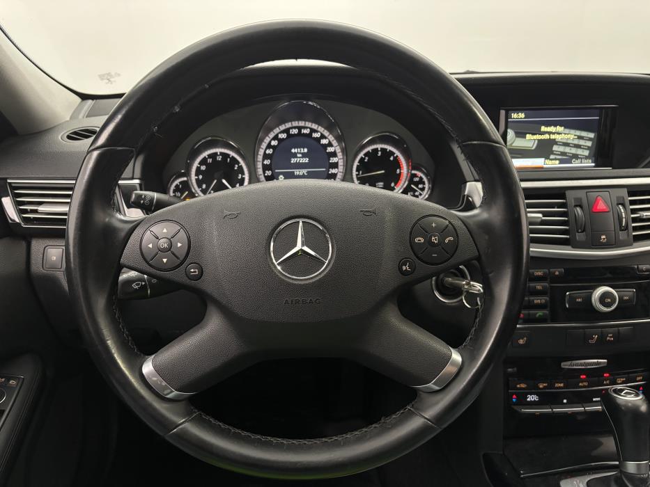 Mercedes-Benz E 2010