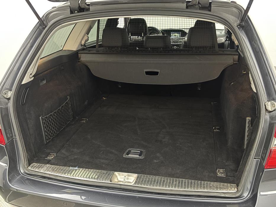 Mercedes-Benz E 2010