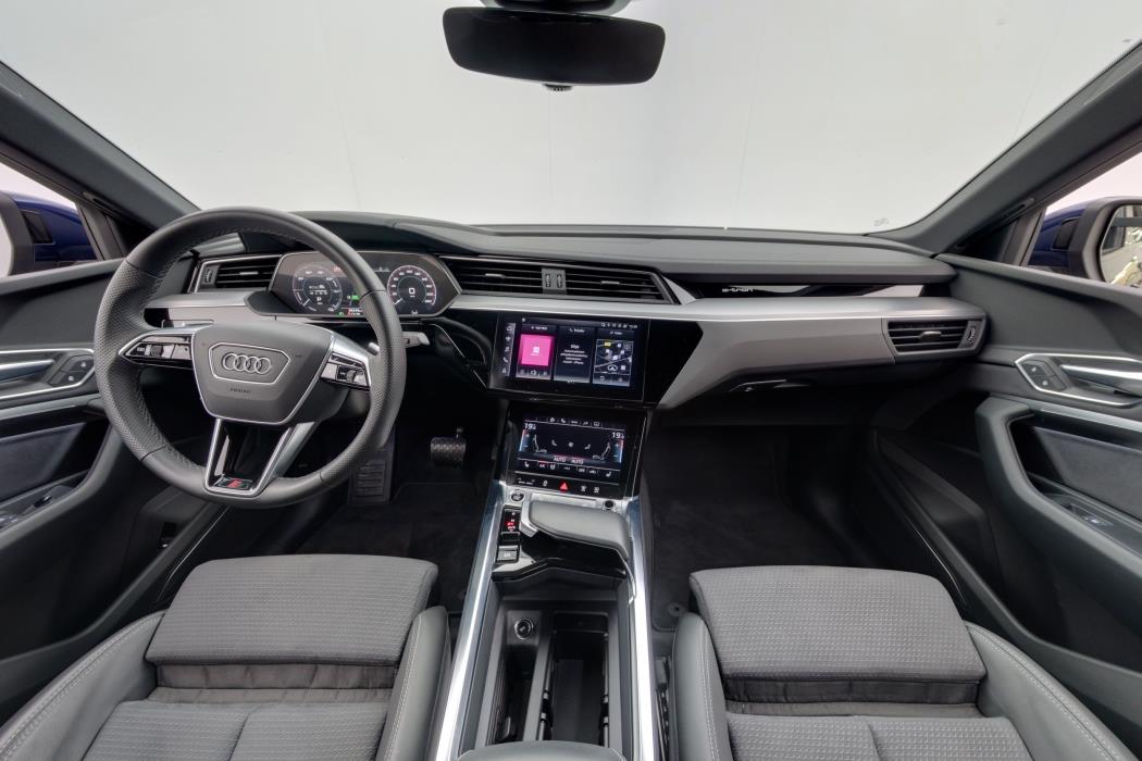 Audi e-tron 2023