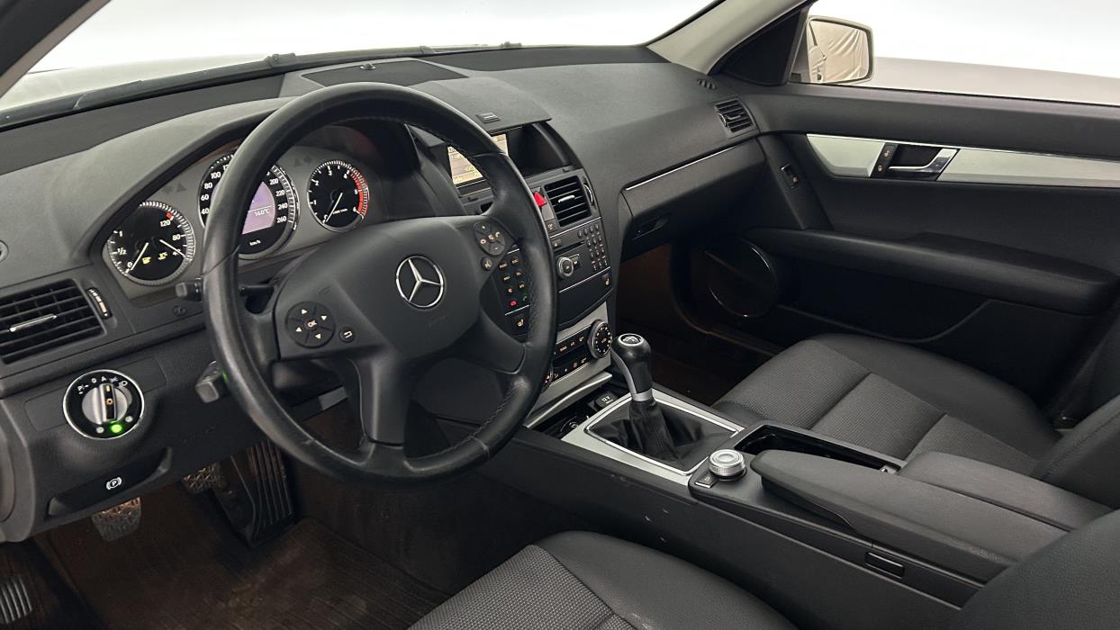 Mercedes-Benz C 2009
