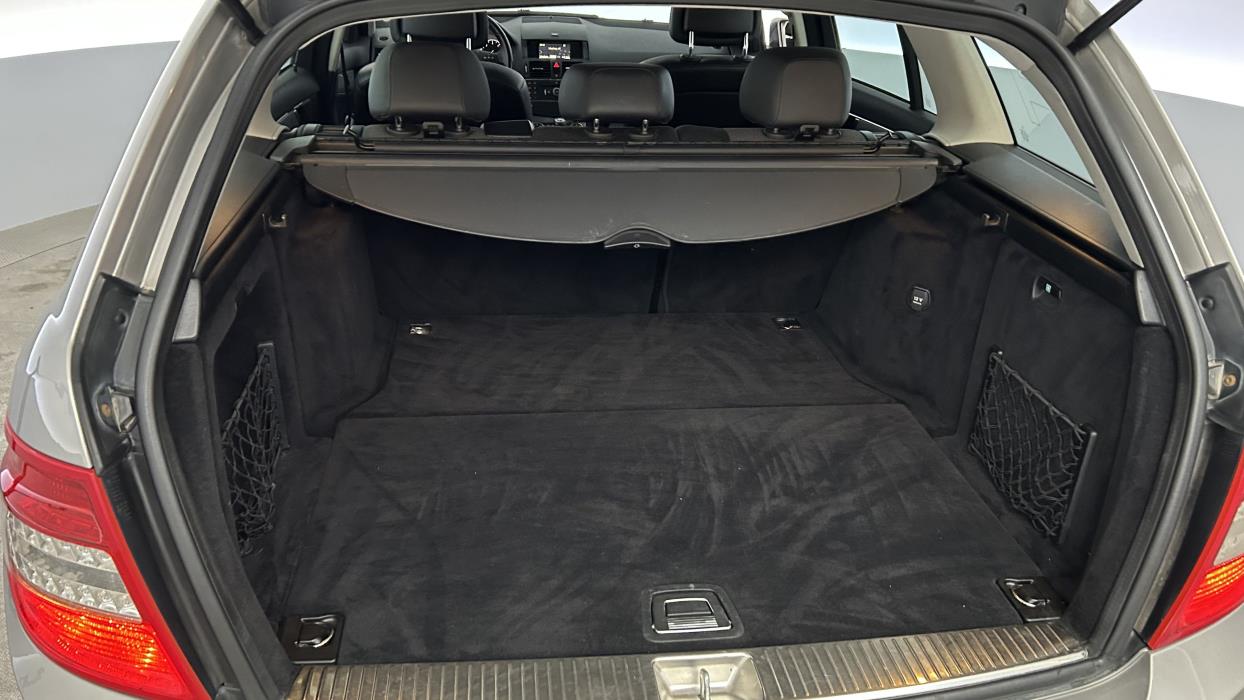 Mercedes-Benz C 2009