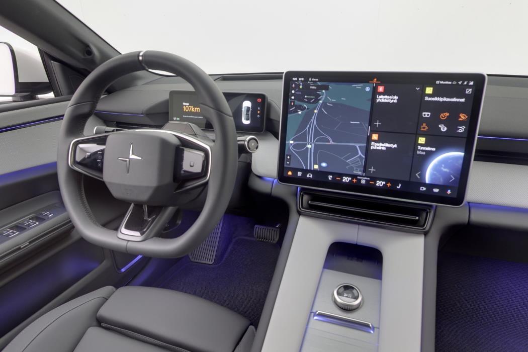Polestar 4 2025