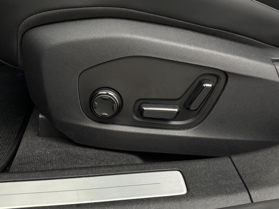 Polestar 4 2025