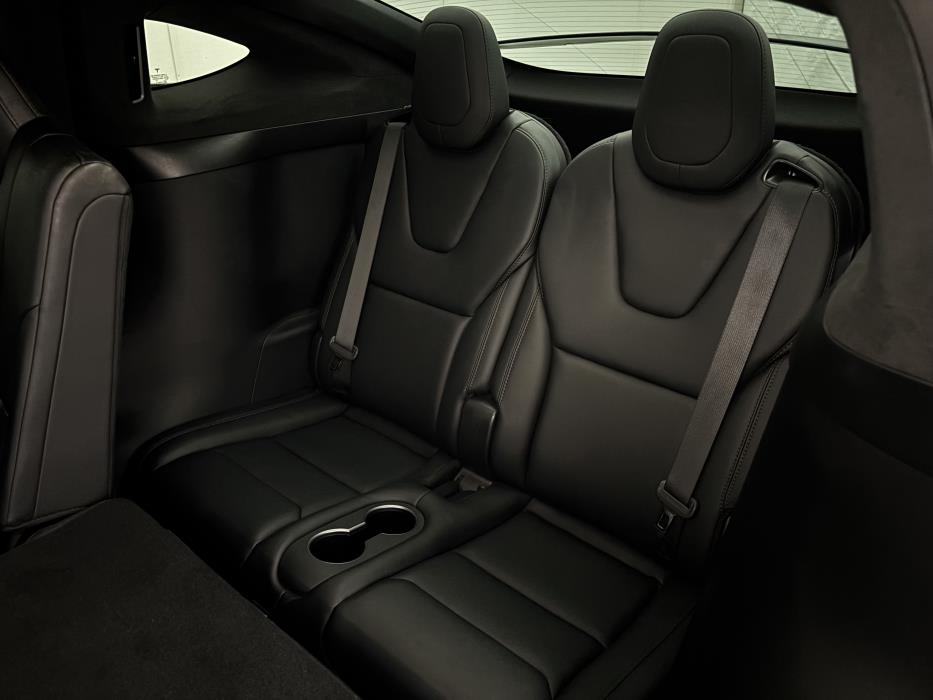 Tesla Model X 2020