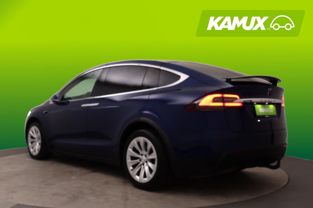 Tesla Model X 2020