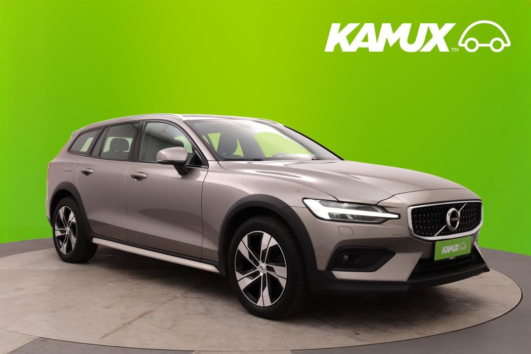 Volvo V60 Cross Country 2022