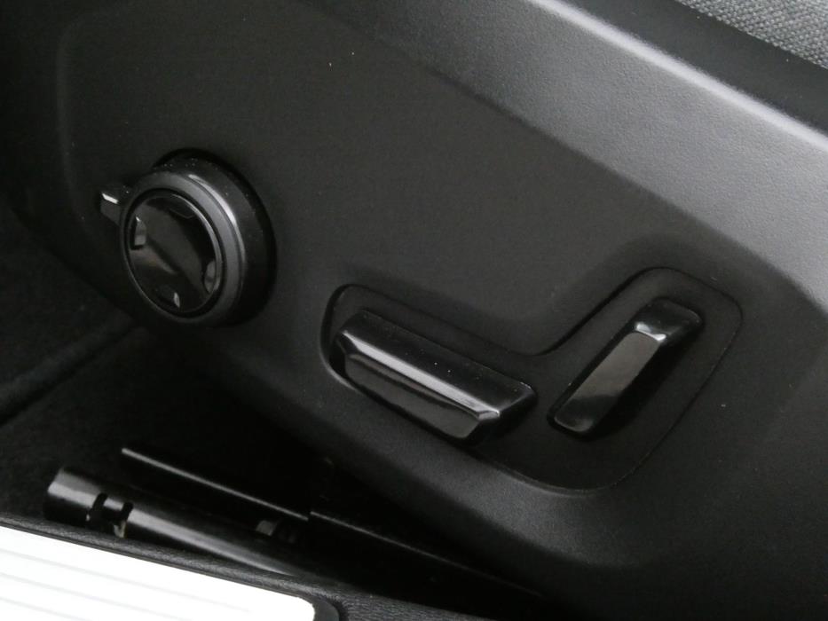 Volvo V60 Cross Country 2022