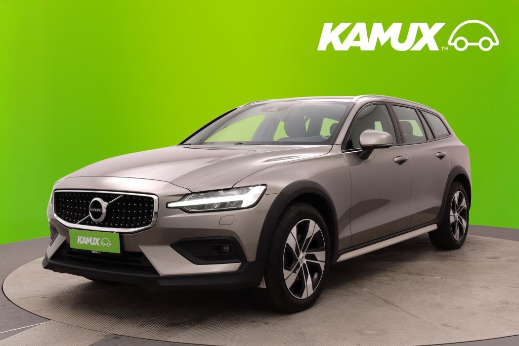 Volvo V60 Cross Country 2022