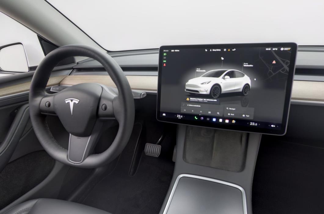 Tesla Model Y 2022