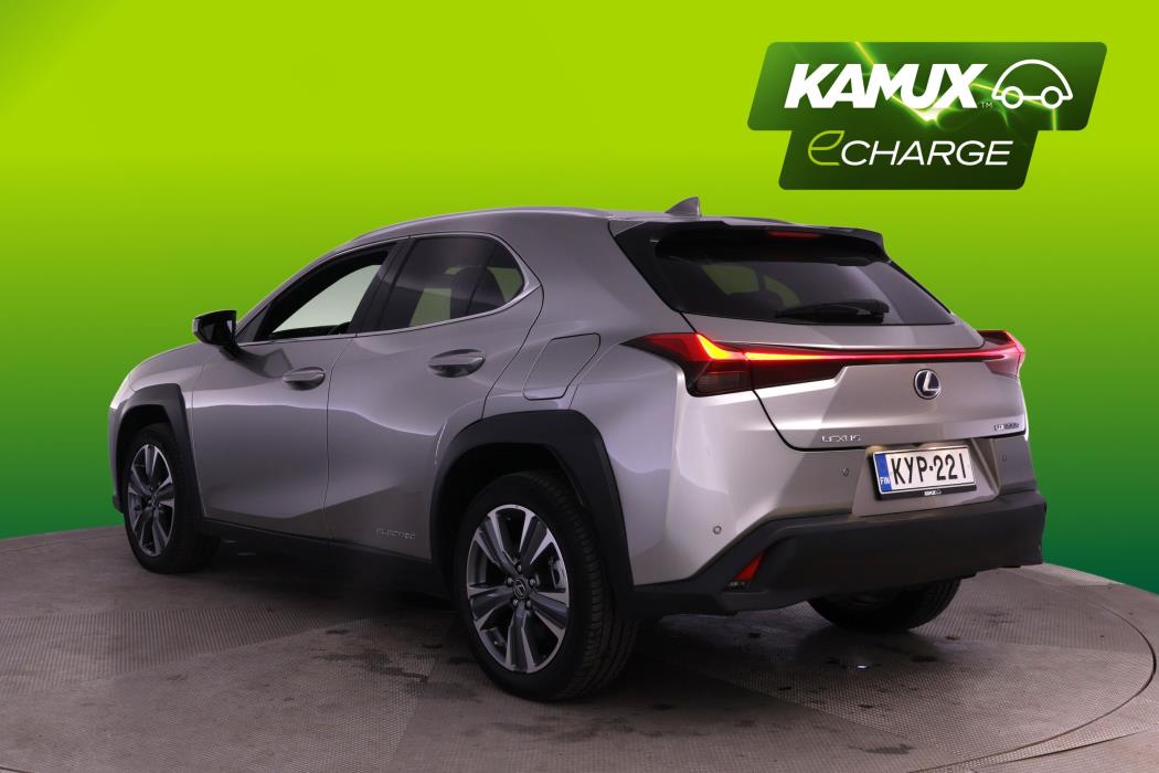 Lexus UX 2023