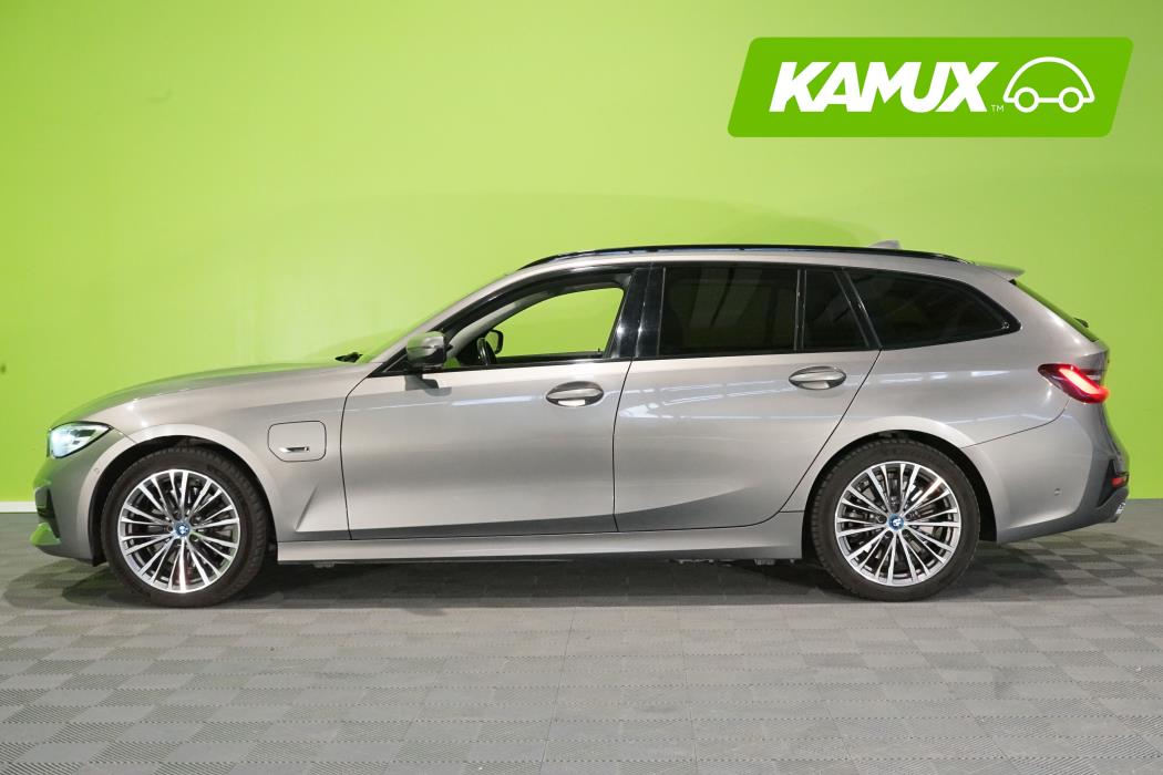 BMW 320 2022