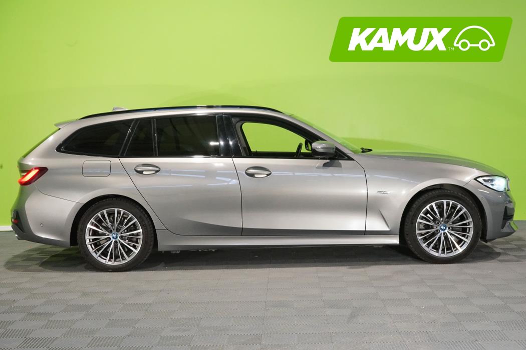 BMW 320 2022