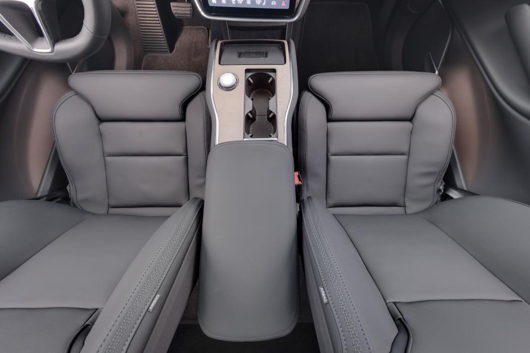 Volvo EX90 2025