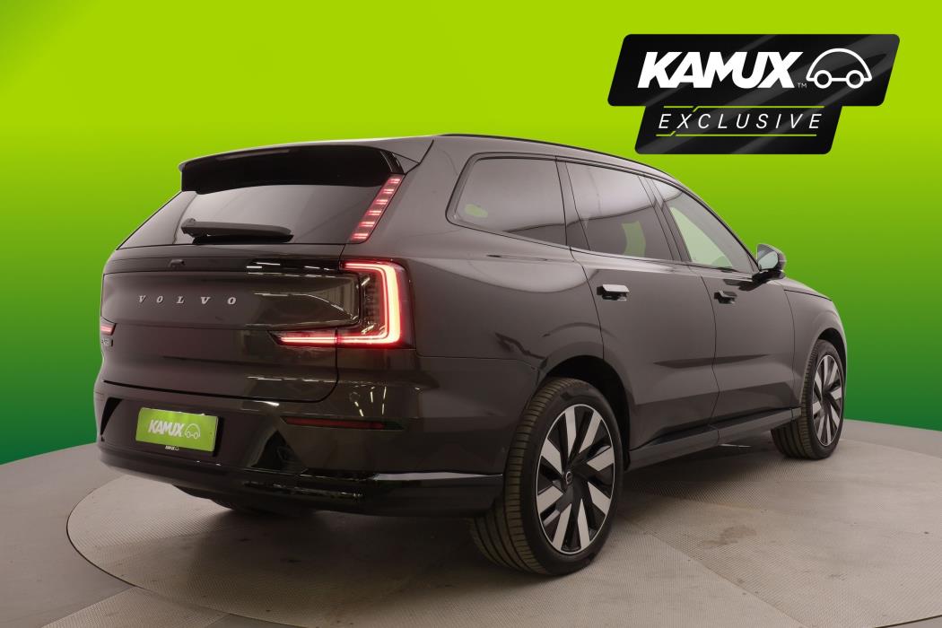 Volvo EX90 2025