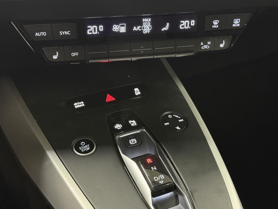 Audi Q4 e-tron 2023