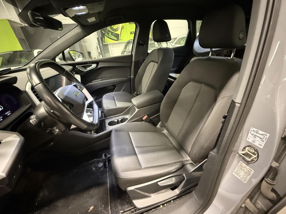 Audi Q4 e-tron 2023