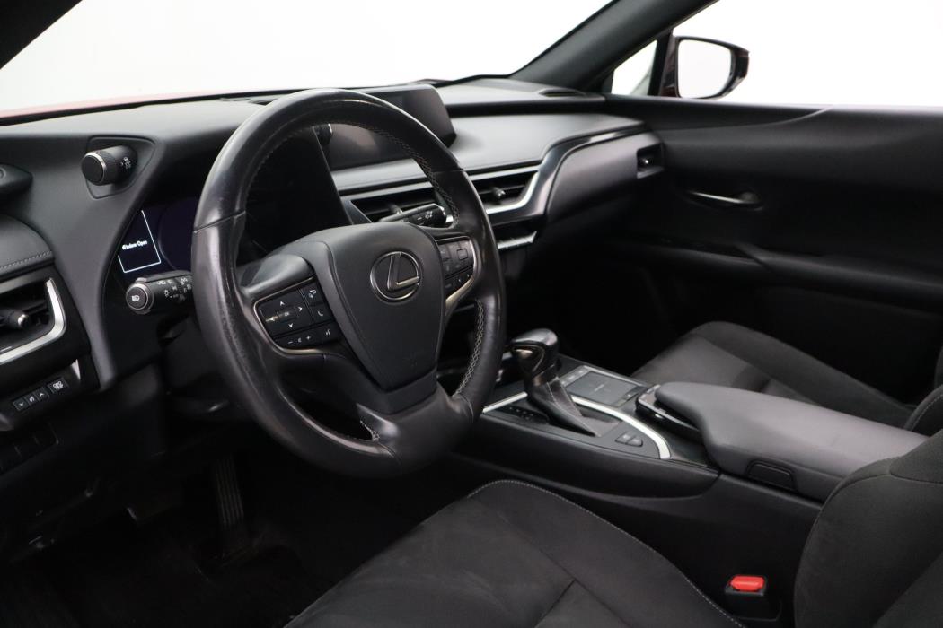 Lexus UX 2020