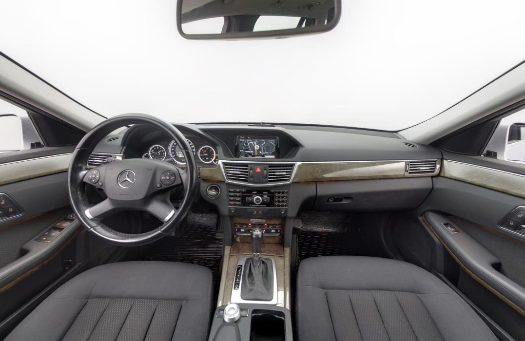 Mercedes-Benz E 2011