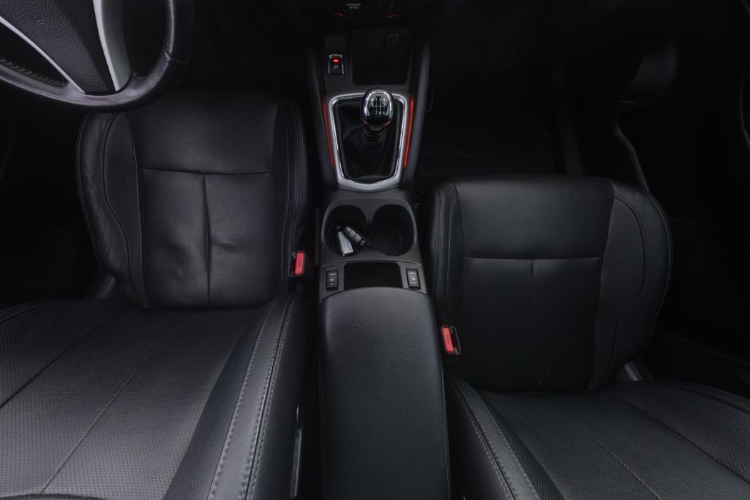 Nissan Qashqai 2015