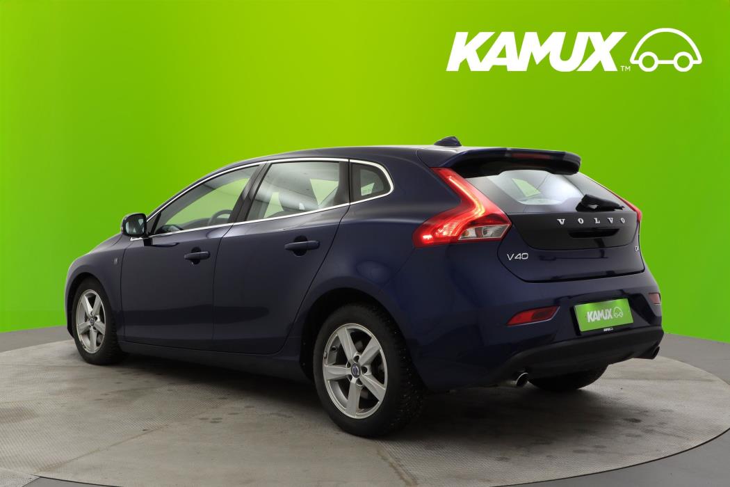 Volvo V40 2015
