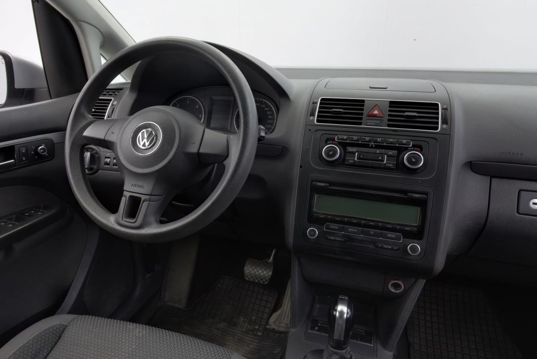 Volkswagen Touran 2011