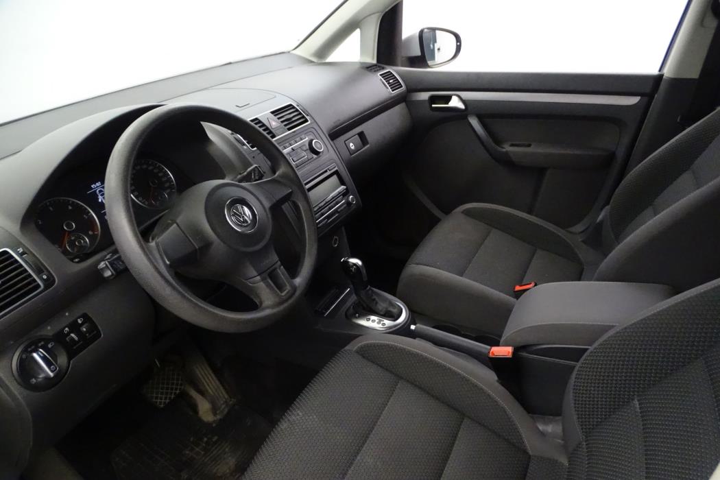 Volkswagen Touran 2011