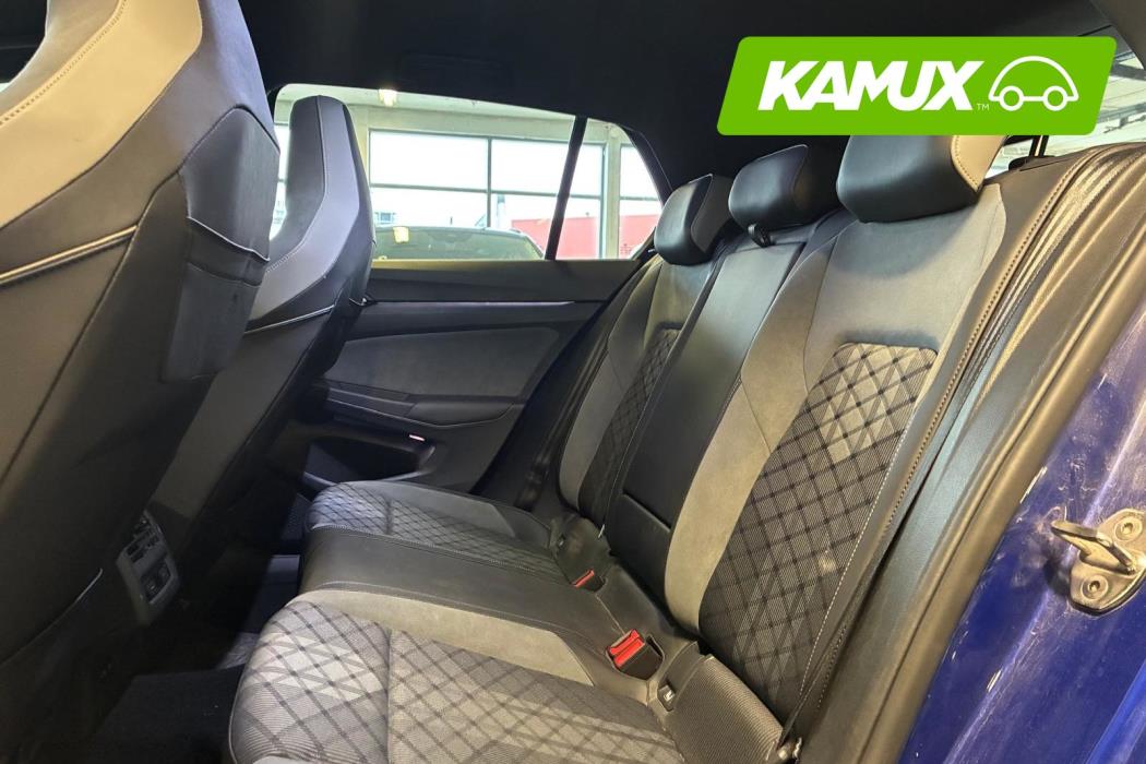 Volkswagen Golf 2021