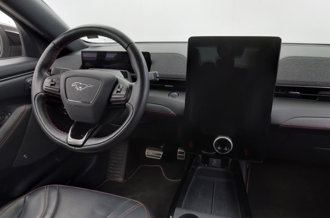 Ford Mustang Mach-E 2022