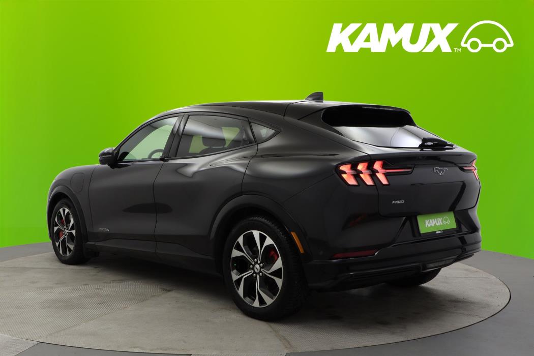 Ford Mustang Mach-E 2022