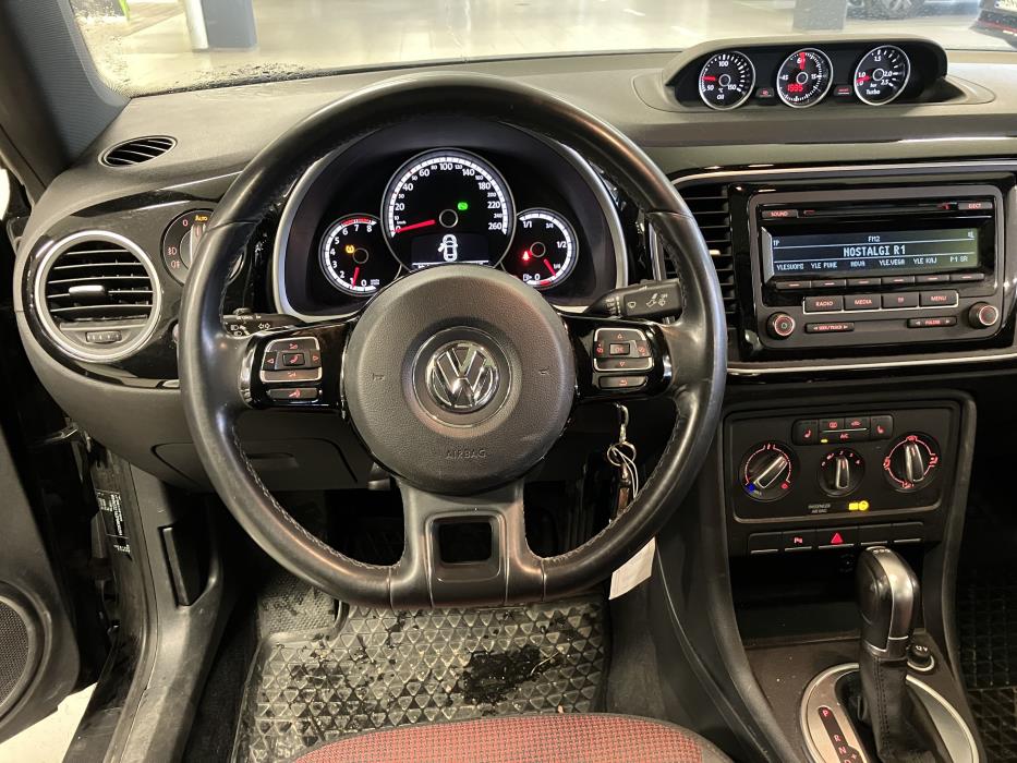 Volkswagen Beetle 2015