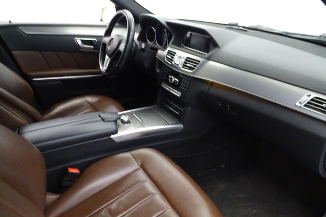 Mercedes-Benz E 2015