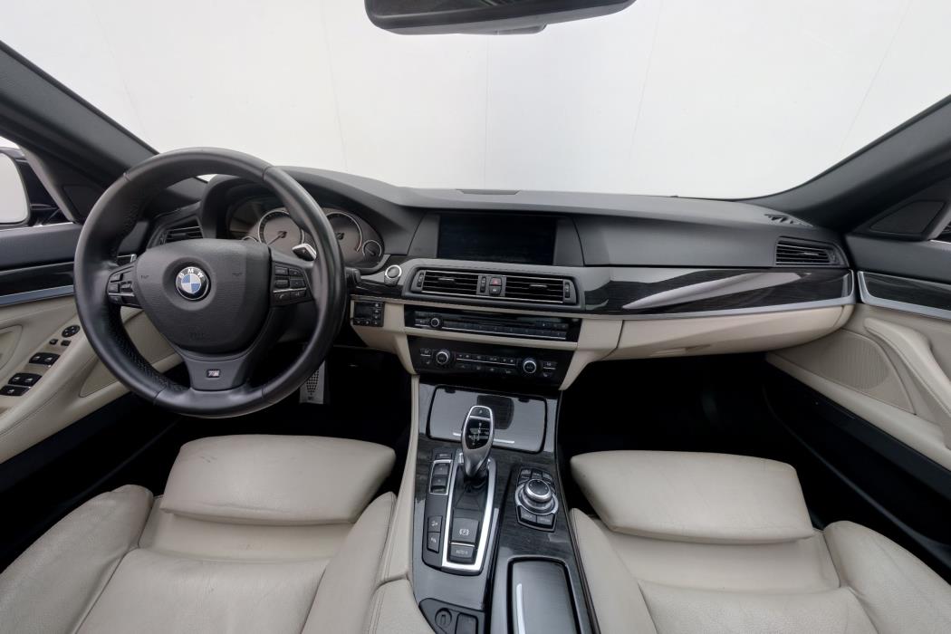 BMW 530 2012
