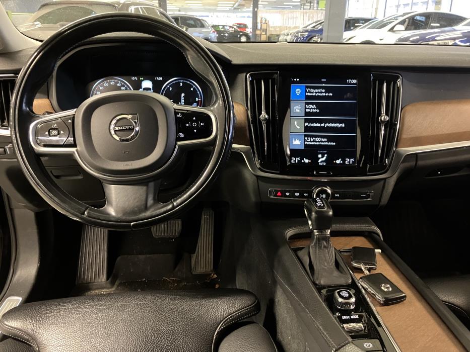 Volvo V90 2017