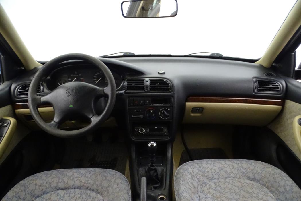Peugeot 406 1996