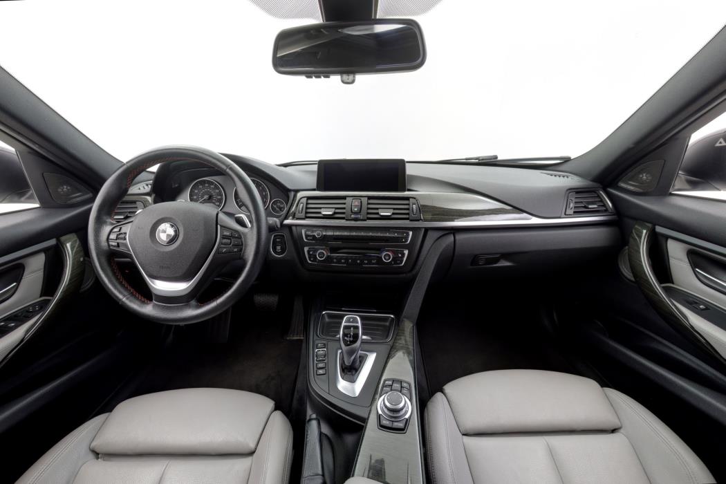BMW 328 2013