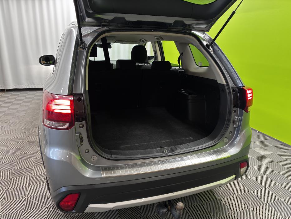 Mitsubishi Outlander 2016