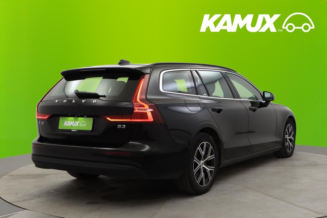 Volvo V60 2023