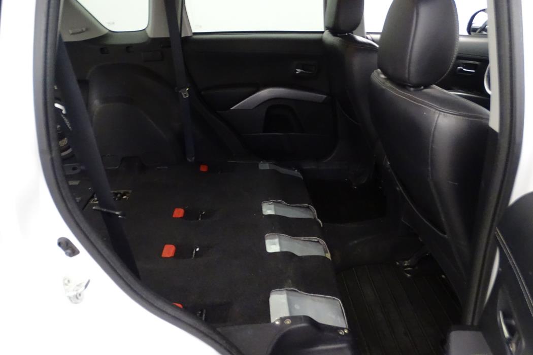 Mitsubishi Outlander 2010