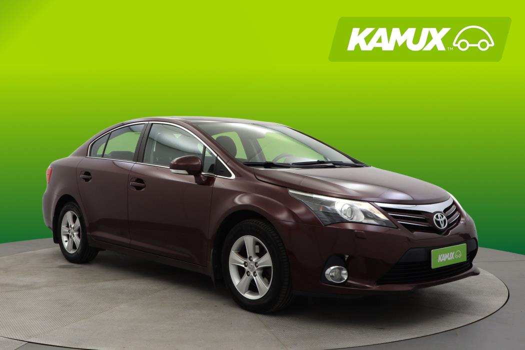 Toyota Avensis 2012