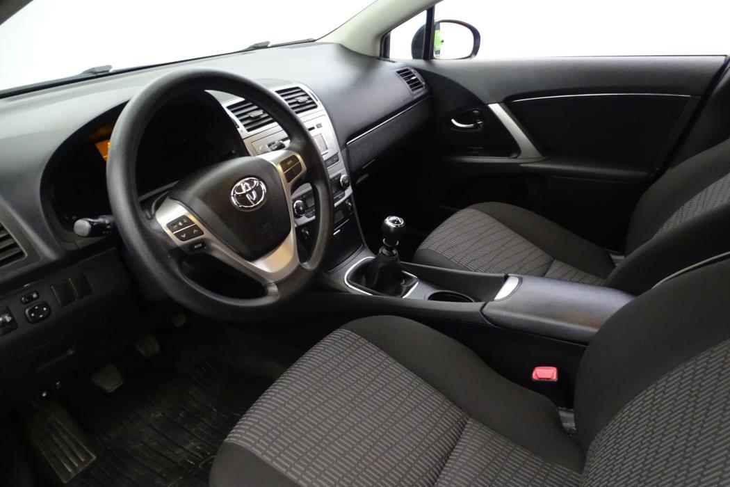 Toyota Avensis 2014
