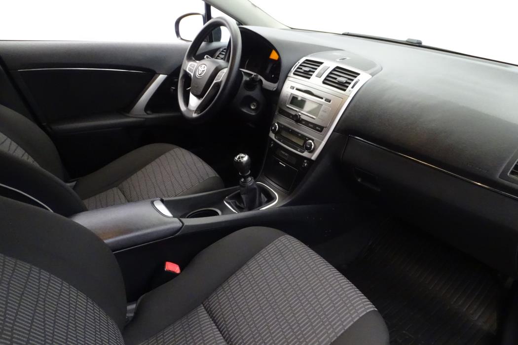 Toyota Avensis 2014