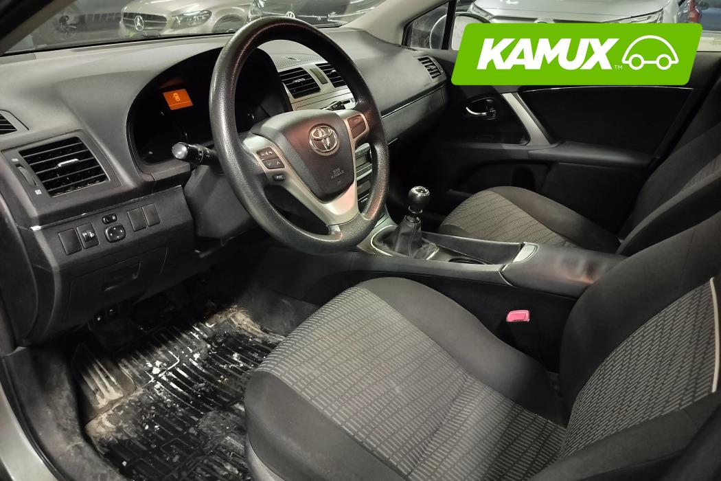 Toyota Avensis 2014